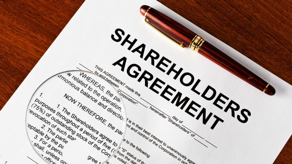 danh sách thành viên giúp xác định quyền sở hữu, tỷ lệ góp vốn và trách nhiệm pháp lý của từng người liên quan