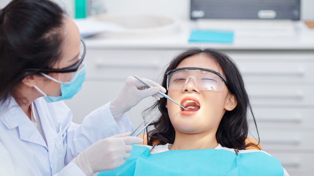 KMT projects_CamTu dental social